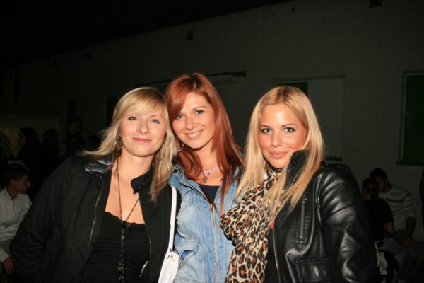 Cheten Open Air Party