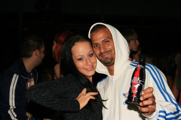 Cheten Open Air Party