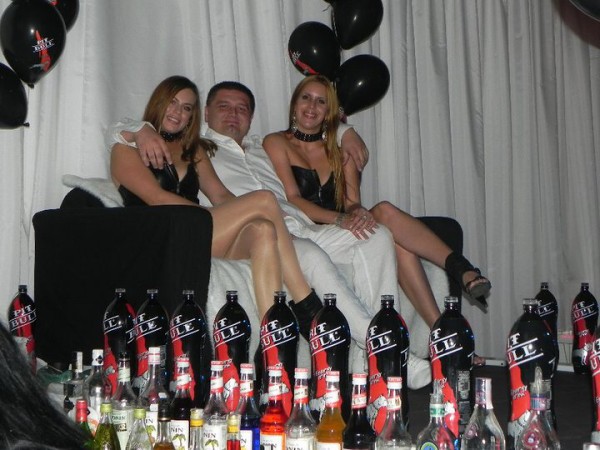 Pit Bull Energy Night Amnezia Club